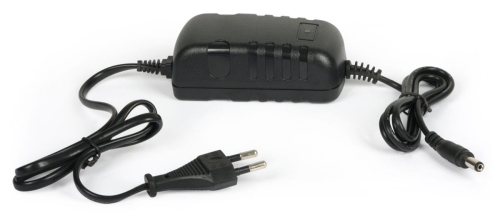 Zasilacz impulsowy 12V 2A 2.1 / 5.5 mm DC